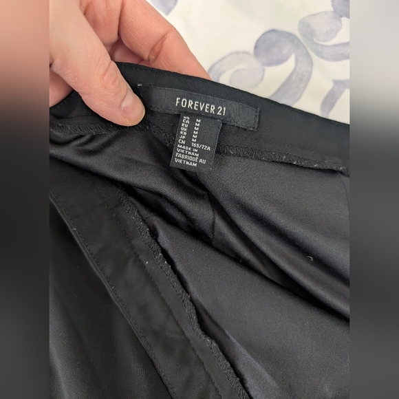 Forever 21 Black Sheer Maxi Skirt with Lined Slip - Picture 5 of 6